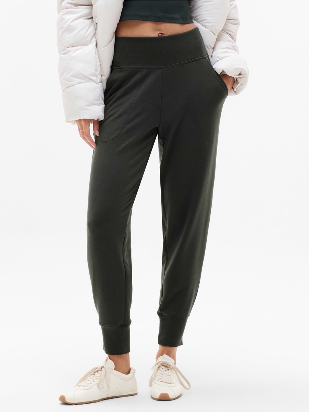 Athleta Coaster Luxe Joggers, Elm Green, Large NWT